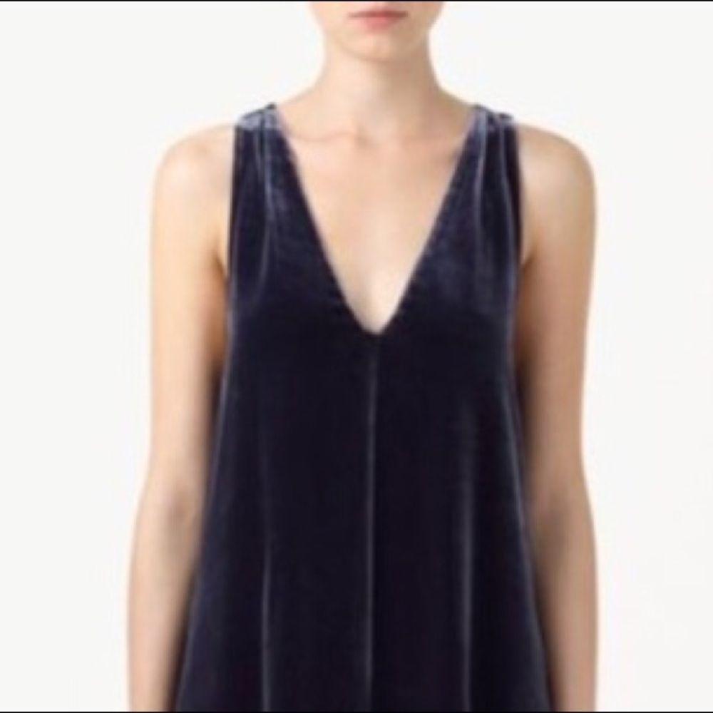 T Babaton Aritzia black velvet tank top